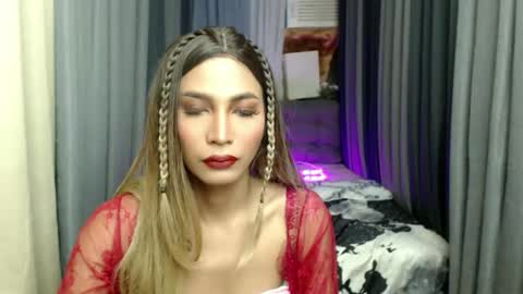 yourprettybella_ts online show from November 2025 06:51:01 PM