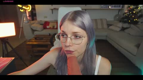                                                      online show from December 2024 09:18:02 AM