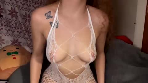 Snapshot of yourprettylittlecumslut chatting on December 2024 10:45:02 AM YourPrettyLittleCumSlut online show from December 2024 10:45:02 AM