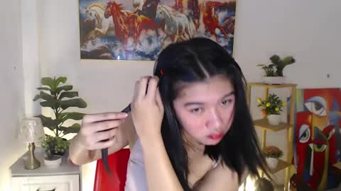 Snapshot of yourprettytrish chatting on December 2024 11:05:01 PM Trish online show from December 2024 11:05:01 PM
