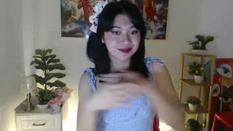 Snapshot of yourprettytrish chatting on December 2024 04:04:02 AM Trish online show from December 2024 04:04:02 AM