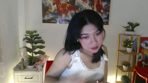 Snapshot of yourprettytrish chatting on December 2024 02:22:02 AM Trish online show from December 2024 02:22:02 AM
