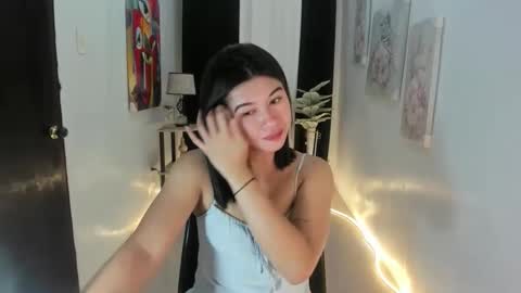 Trish online show from October 2025 05:19:02 PM