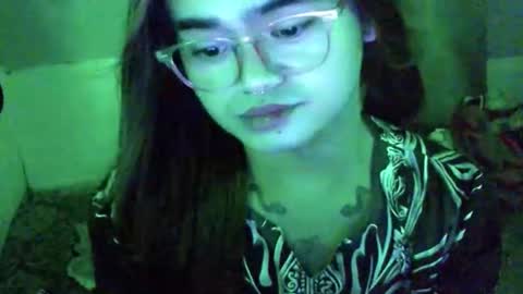yourprincessthea online show from May 2026 03:07:02 PM