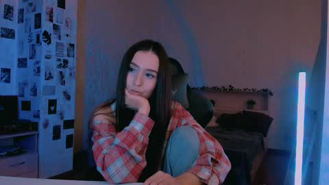 Snapshot of yourrdanceteacher chatting on October 2025 07:46:02 PM Eva online show from October 2025 07:46:02 PM