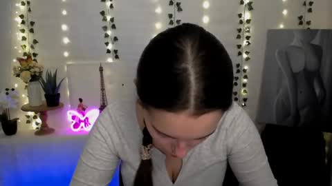 Happy online show from December 2024 06:44:02 AM