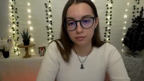 Happy online show from December 2024 12:44:02 PM