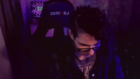 Yours Cosmic online show from November 2025 11:10:01 AM