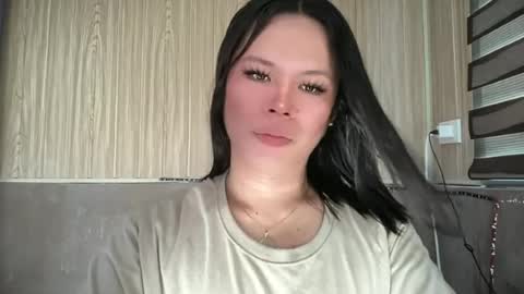 yourseductive_jem online show from June 2026 12:35:01 AM