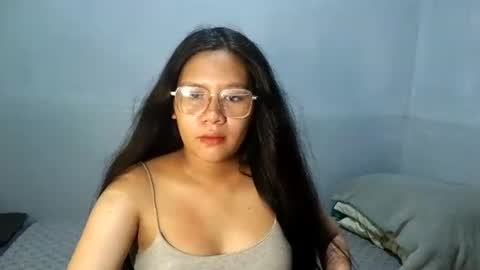 yoursexy_reb online show from February 2026 03:15:02 AM