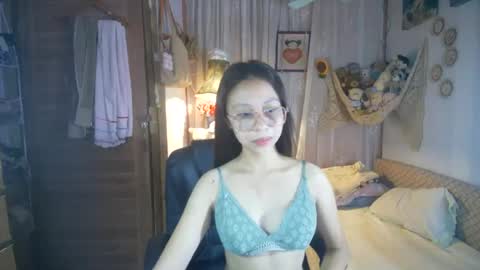 Snapshot of yourshy_cess chatting on June 2026 12:15:02 AM Cess online show from June 2026 12:15:02 AM