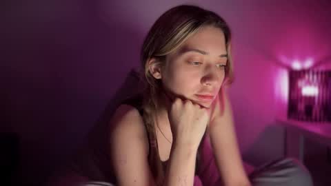 yoursweet_couple online show from September 2025 09:06:02 PM