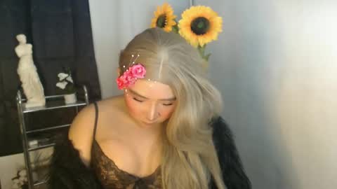 Jeen online show from February 2025 09:20:02 PM