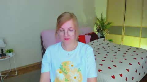 Snapshot of youruniverser chatting on July 2026 09:22:02 AM Alice online show from July 2026 09:22:02 AM