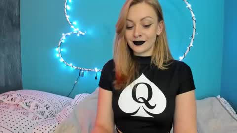 YourVenus00 -Follow my OF online show from February 2025 11:34:01 AM