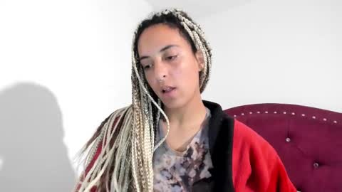 Snapshot of youwishtobeme chatting on January 2025 02:26:02 AM elizabeth ju online show from January 2025 02:26:02 AM