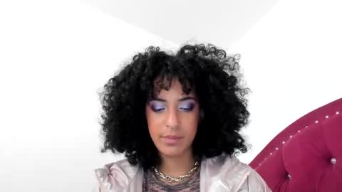 Snapshot of youwishtobeme chatting on February 2025 09:04:02 PM elizabeth ju online show from February 2025 09:04:02 PM