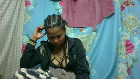 Snapshot of yrrinahot chatting on September 2025 06:02:01 AM yrrinah online show from September 2025 06:02:01 AM