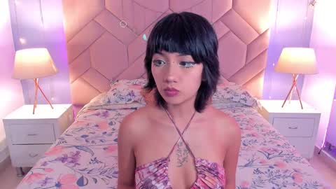 Yui LIn online show from March 2025 07:59:02 PM