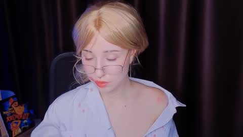 Misa online show from October 2025 05:13:02 PM