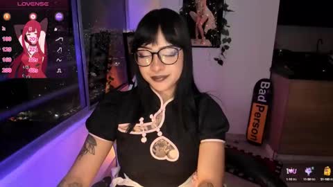 YUKO online show from September 2025 01:49:02 AM