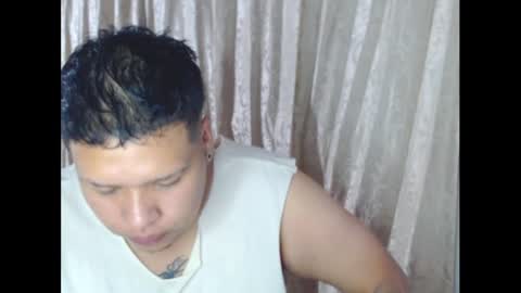 yul and val couple online show from November 2025 04:06:02 AM