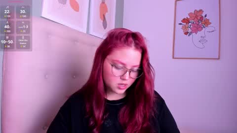 Snapshot of yuli_cardona_ chatting on March 2025 05:01:01 PM Yuliet online show from March 2025 05:01:01 PM