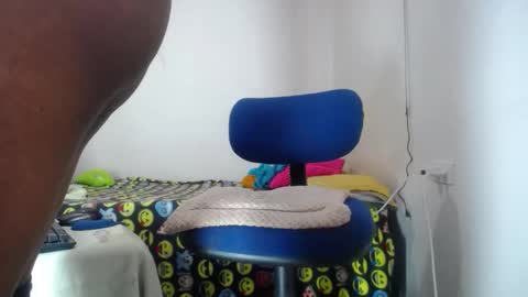 yuliana_foxy online show from January 2026 01:44:01 AM