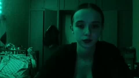 Yuliia online show from April 2026 06:02:01 PM