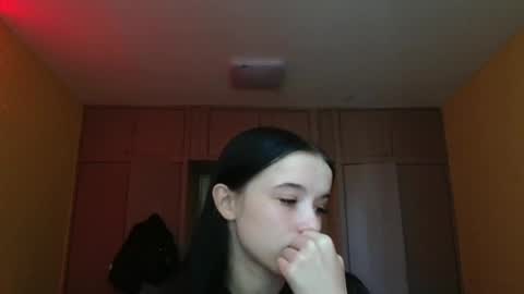 Yuliia online show from April 2026 08:39:03 AM