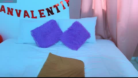 Snapshot of yulina_xue chatting on February 2025 09:39:01 PM Yulina online show from February 2025 09:39:01 PM