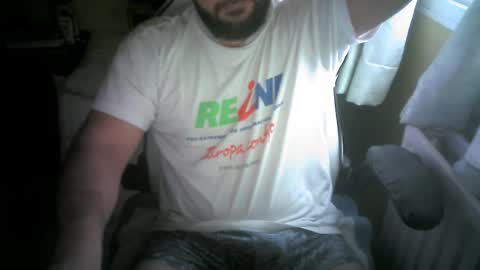 yulius_7 online show from October 2025 10:17:02 AM