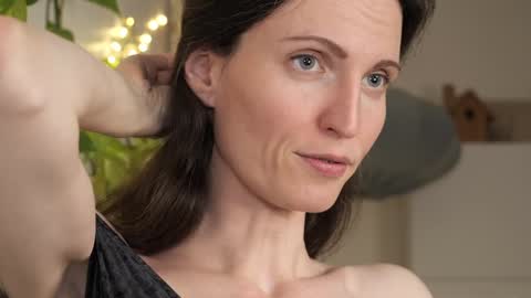 yulla dao online show from February 2025 05:46:01 PM