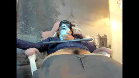 Snowflake online show from October 2025 02:31:01 AM