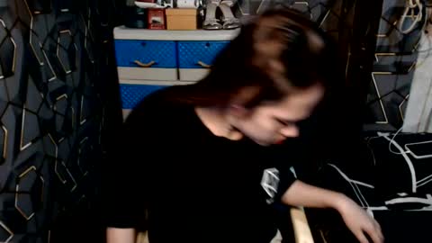 yumi online show from July 2026 01:42:02 PM