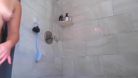 Payton kelly online show from October 2025 04:27:02 PM