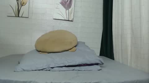 yummy chesca online show from January 2025 01:56:02 AM