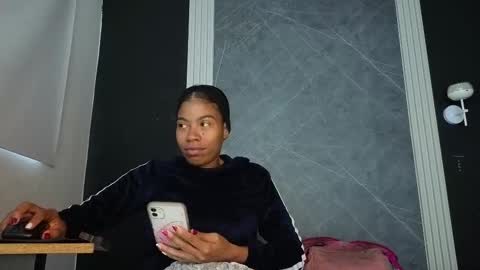 Snapshot of yummyduo chatting on October 2025 12:11:01 PM Yummyduo online show from October 2025 12:11:01 PM