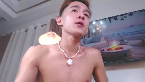 Snapshot of yummyjustine07 chatting on December 2024 07:22:01 PM Justine online show from December 2024 07:22:01 PM