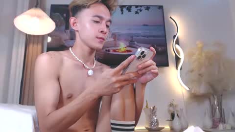 Snapshot of yummyjustine07 chatting on January 2025 07:03:01 PM Justine online show from January 2025 07:03:01 PM