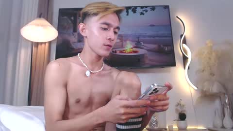 Snapshot of yummyjustine07 chatting on February 2025 10:28:02 PM Justine online show from February 2025 10:28:02 PM