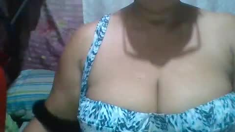 Snapshot of yummytitsbaby chatting on May 2026 07:43:02 PM yummytitsbaby online show from May 2026 07:43:02 PM