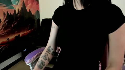 Snapshot of yunablack chatting on February 2026 02:03:01 PM Yuna online show from February 2026 02:03:01 PM