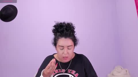 yunahott_ online show from February 2025 06:12:02 AM