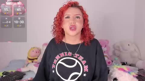 yunahott_ online show from September 2025 04:15:01 AM