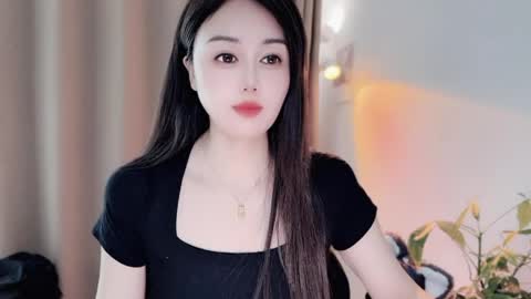 Snapshot of yuner0715 chatting on May 2026 02:51:02 AM YunEr online show from May 2026 02:51:02 AM