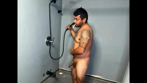 Snapshot of yungjefexsnowbunny chatting on May 2026 06:41:02 AM YungJefe online show from May 2026 06:41:02 AM