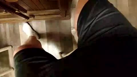 yupthatshim online show from November 2025 06:28:01 AM