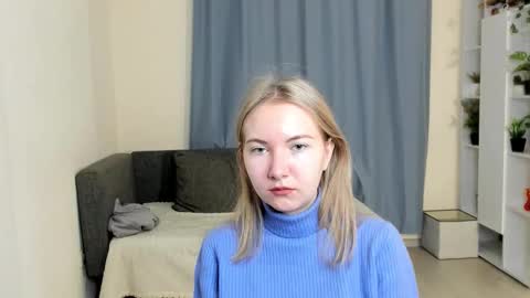 Alesia online show from November 2025 07:19:01 AM