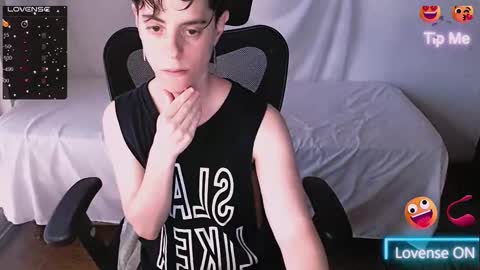 Yuyu online show from September 2025 07:04:01 PM